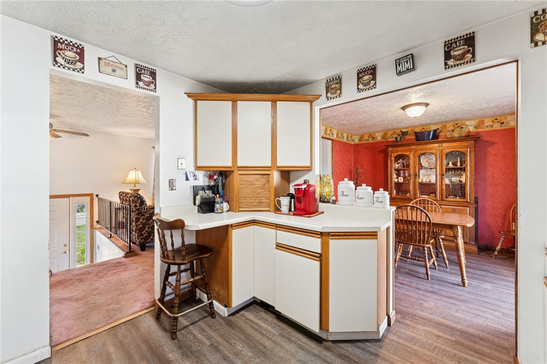 North Strabane, Pennsylvania 15317, United States, 4 Bedrooms Bedrooms, ,3 BathroomsBathrooms,Residential,Active,230802