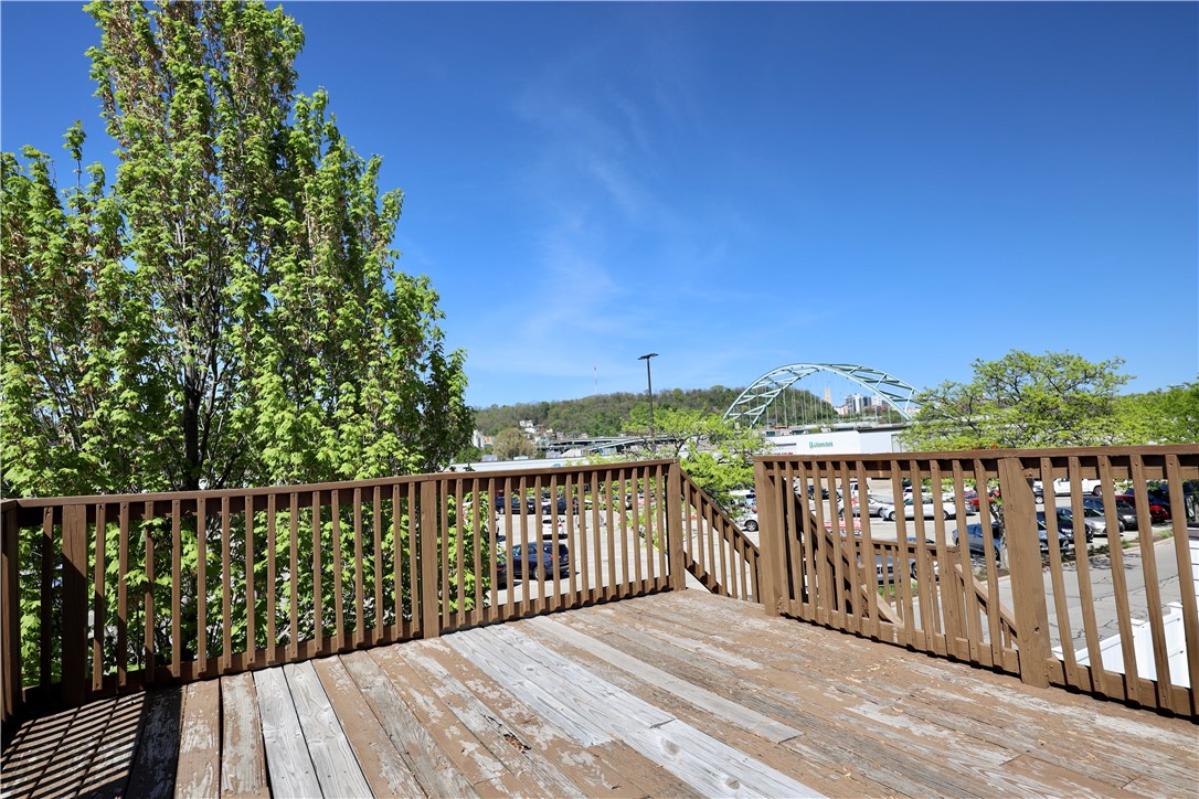 South Side, Pennsylvania 15203, United States, 3 Bedrooms Bedrooms, ,2 BathroomsBathrooms,Residential,Active,118999