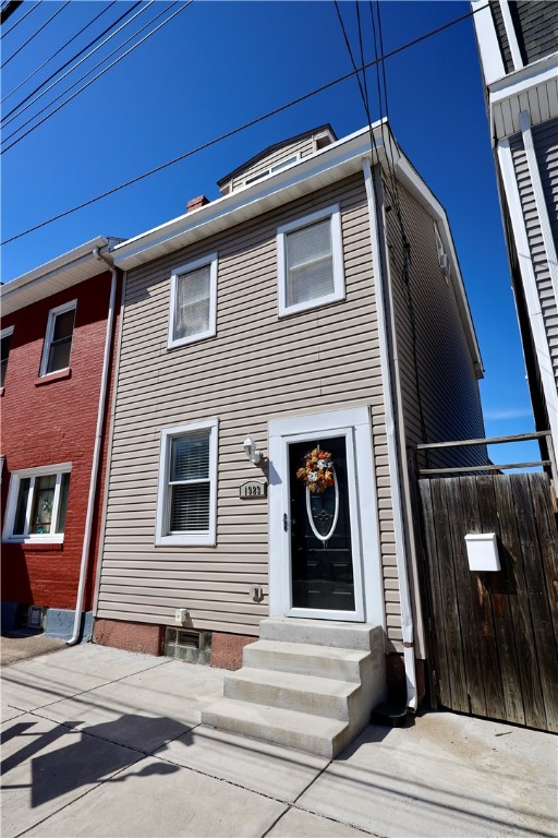 South Side, Pennsylvania 15203, United States, 3 Bedrooms Bedrooms, ,2 BathroomsBathrooms,Residential,Active,118999