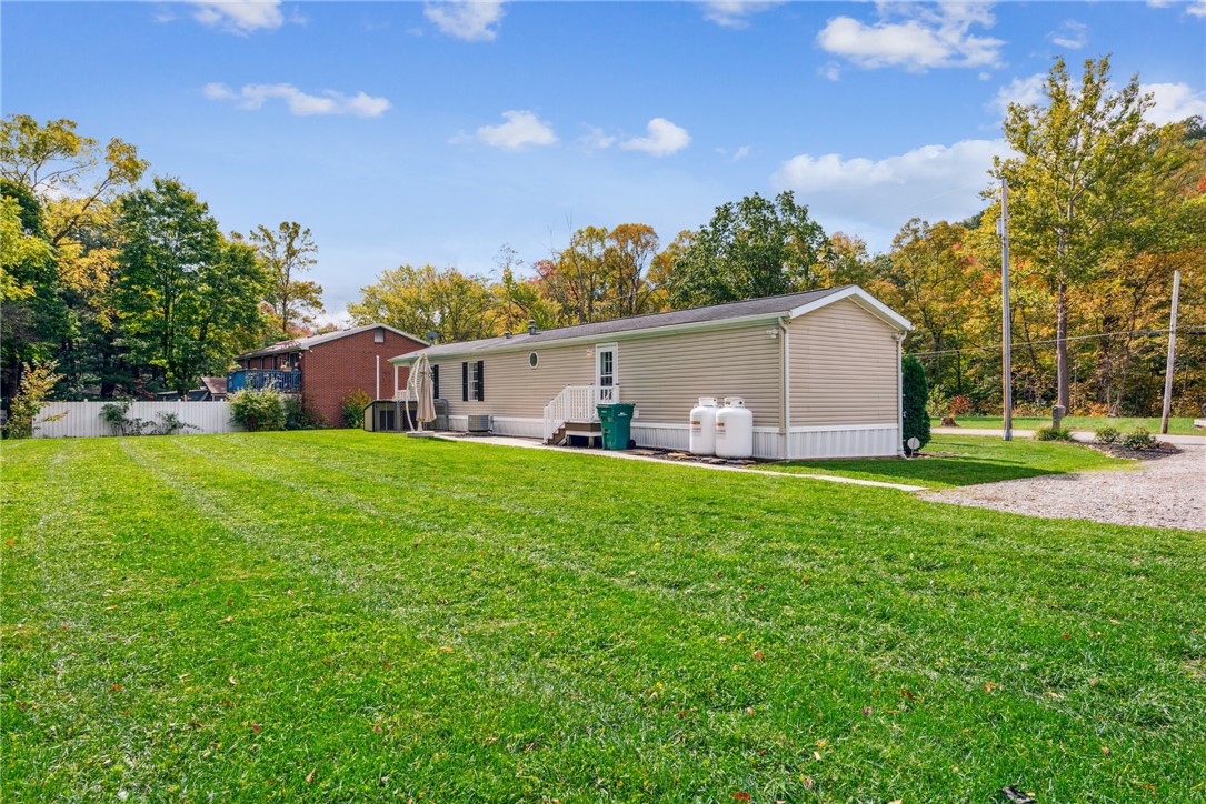 Derry Twp, Pennsylvania 15650, United States, 3 Bedrooms Bedrooms, ,2 BathroomsBathrooms,Residential,Pending,38133