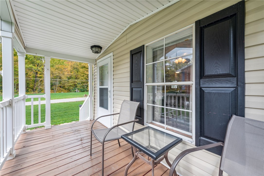 Derry Twp, Pennsylvania 15650, United States, 3 Bedrooms Bedrooms, ,2 BathroomsBathrooms,Residential,Pending,38133