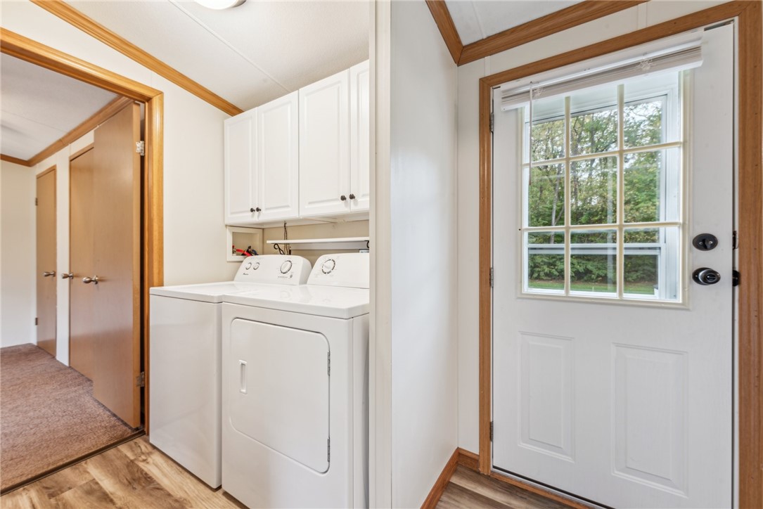 Derry Twp, Pennsylvania 15650, United States, 3 Bedrooms Bedrooms, ,2 BathroomsBathrooms,Residential,Pending,38133