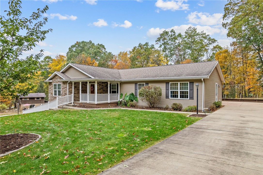 17 Oak Forest Rd