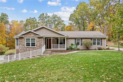 Photo of 17 Oak Forest Rd, Finleyville, PA 15332 (MLS # 1726341)