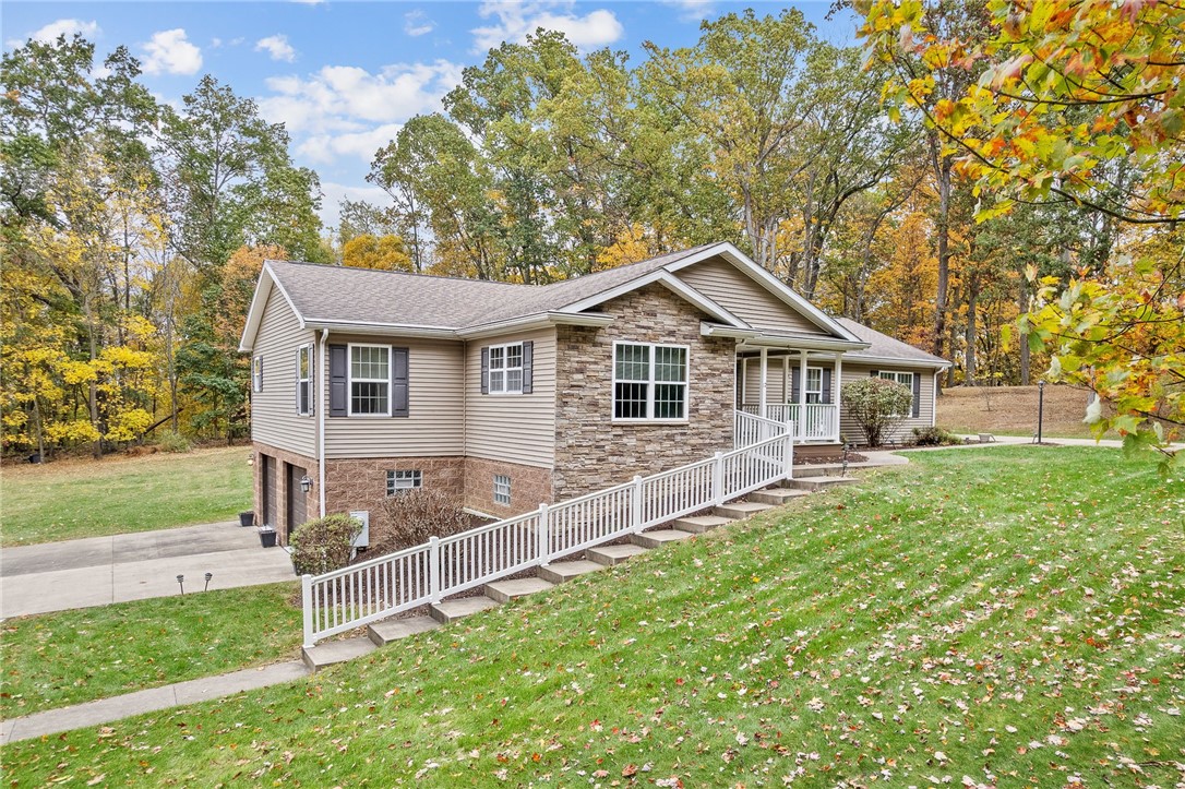 17 Oak Forest Rd