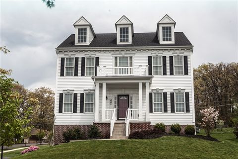221 Strawberry Circle Cranberry Twp PA 16066