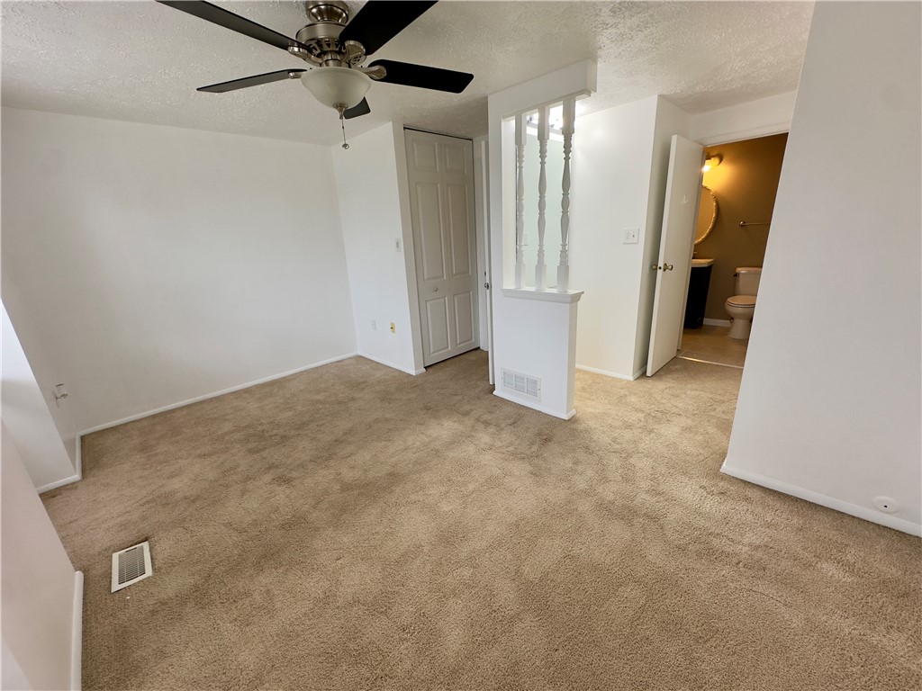 Cranberry Twp, Pennsylvania 16066, United States, 2 Bedrooms Bedrooms, ,2 BathroomsBathrooms,Residential,Active,31862