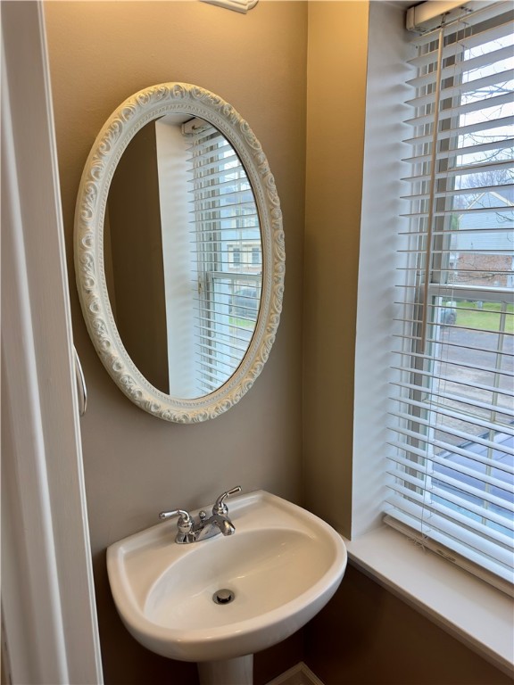 Cranberry Twp, Pennsylvania 16066, United States, 2 Bedrooms Bedrooms, ,2 BathroomsBathrooms,Residential,Active,31862