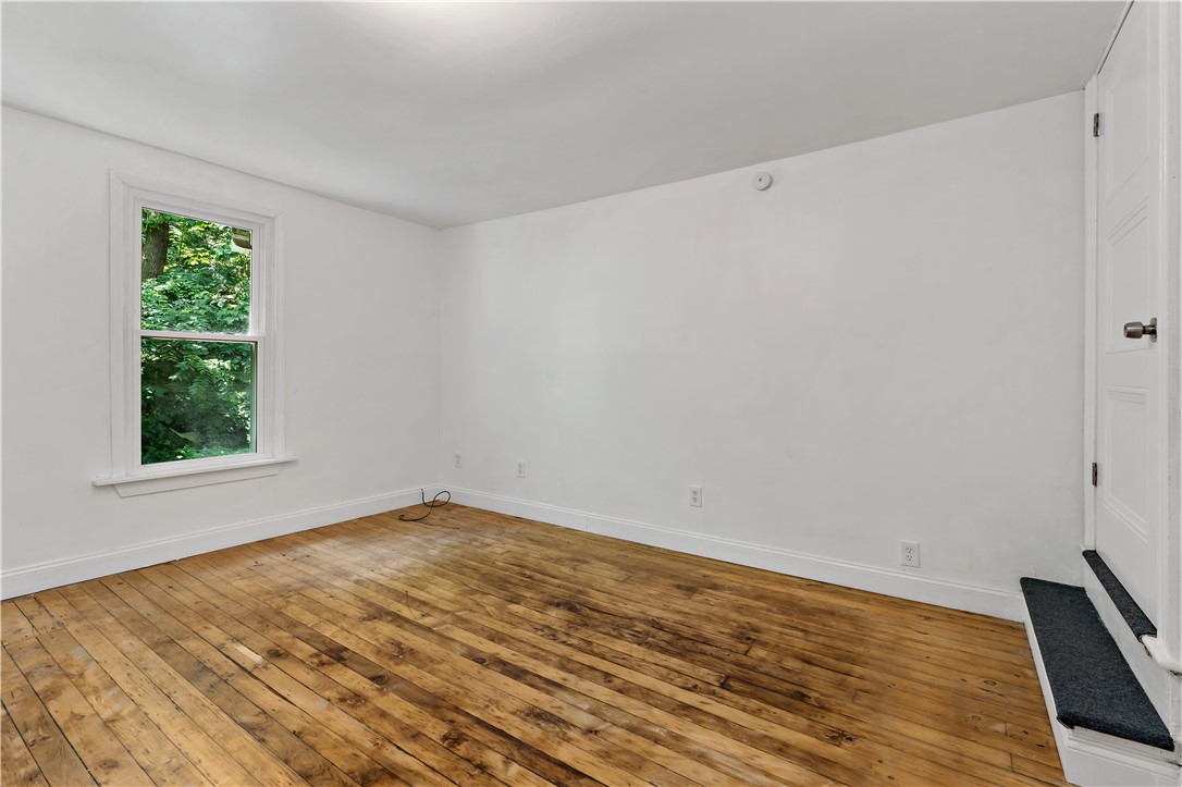 Wilmerding, Pennsylvania 15148, United States, 4 Bedrooms Bedrooms, ,2 BathroomsBathrooms,Residential,Active,168650