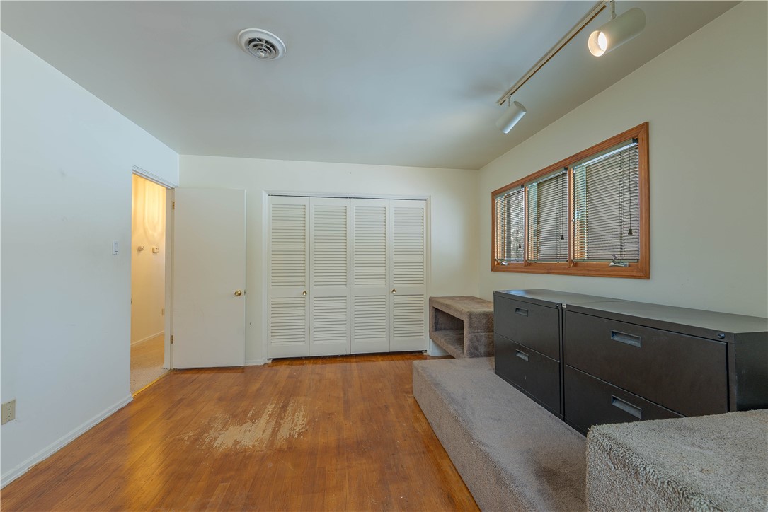 174 Main Entrance Drive, Mt Lebanon, PA 15228 - MLS 1736082 - Berkshire ...