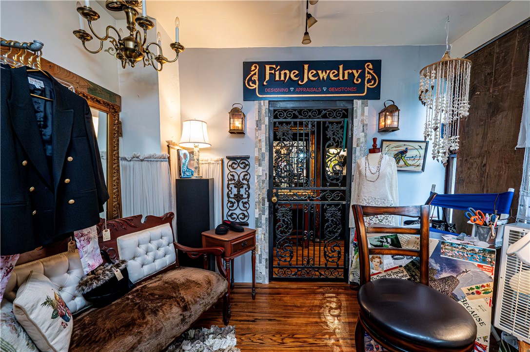 Ligonier Twp, Pennsylvania 15655, United States, ,Commercial,Active,38183