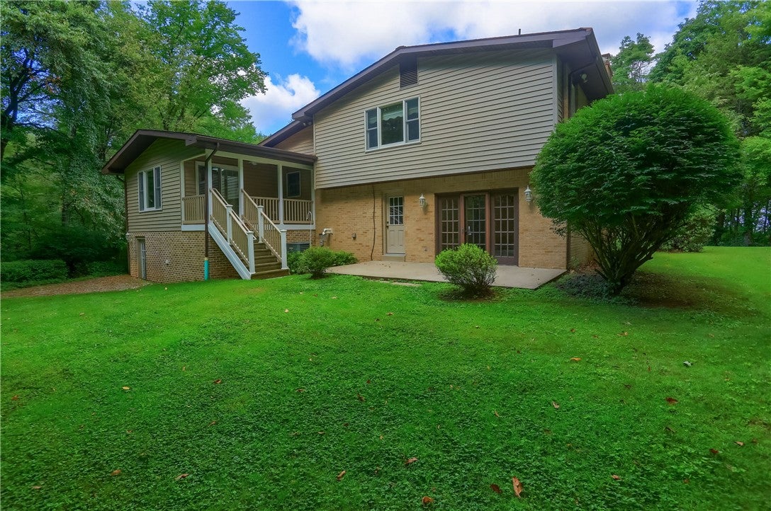 119 Buckingham Drive