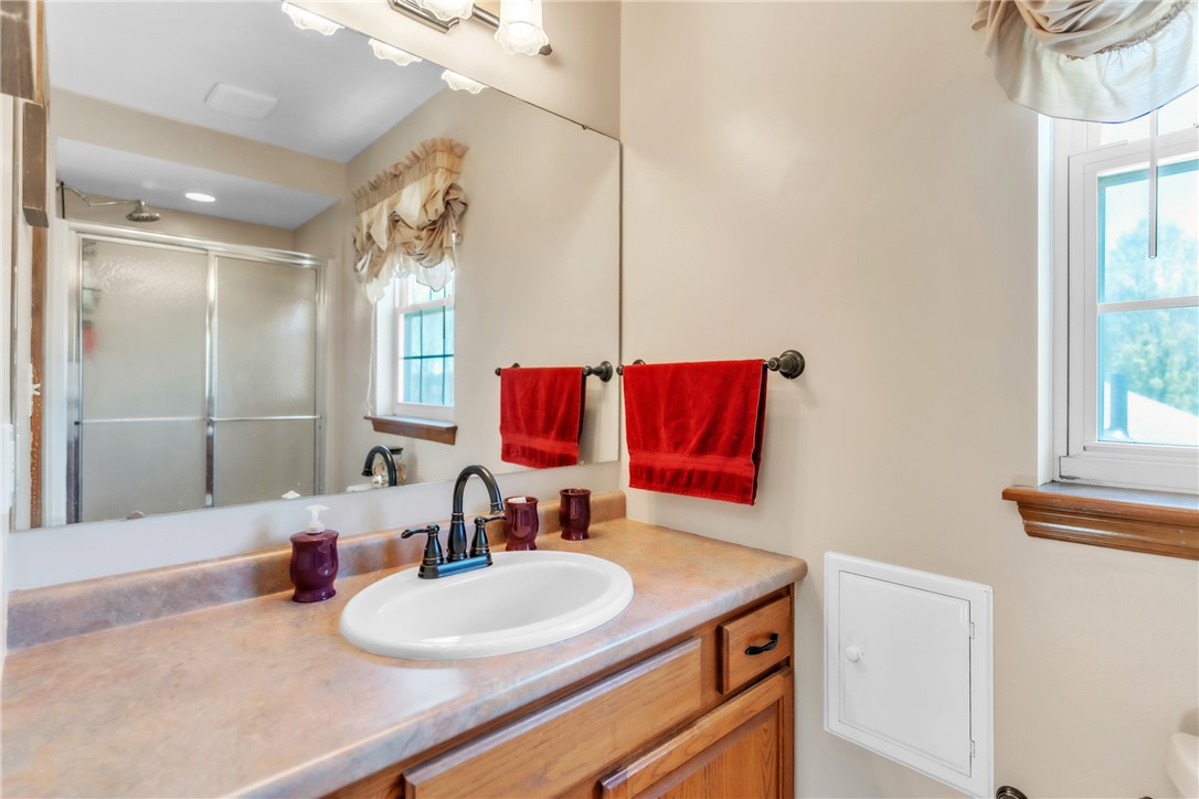 Lancaster Twp, Pennsylvania 16037, United States, 4 Bedrooms Bedrooms, ,4 BathroomsBathrooms,Residential,Active,174842