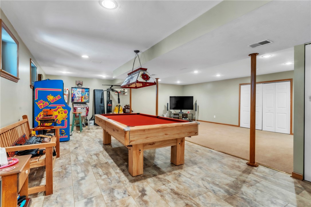 Lancaster Twp, Pennsylvania 16037, United States, 4 Bedrooms Bedrooms, ,4 BathroomsBathrooms,Residential,Active,174842