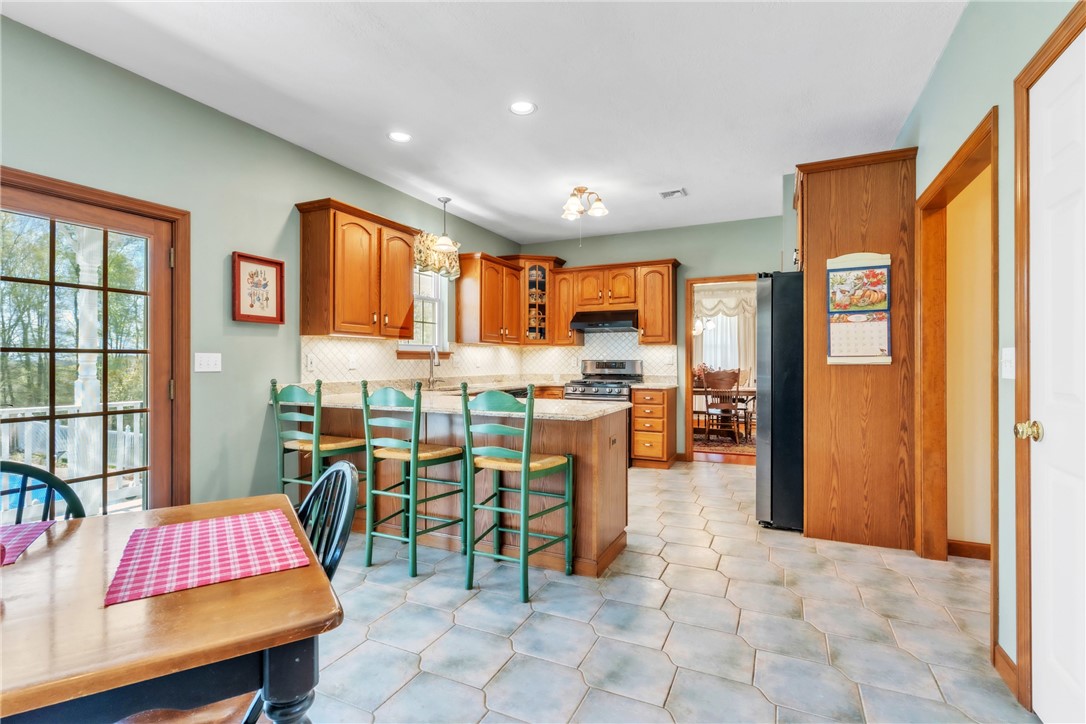 Lancaster Twp, Pennsylvania 16037, United States, 4 Bedrooms Bedrooms, ,4 BathroomsBathrooms,Residential,Active,174842