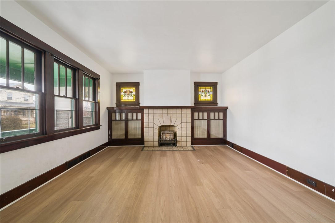 2817 Jenny Lind Street