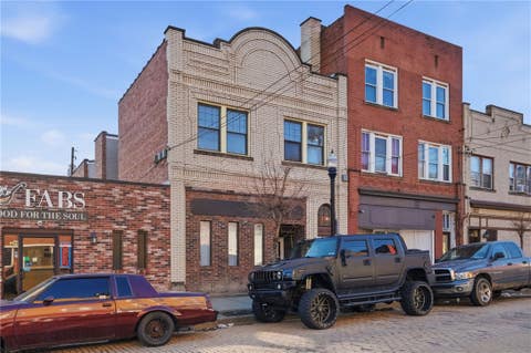 Photo for 813 Broadway Ave