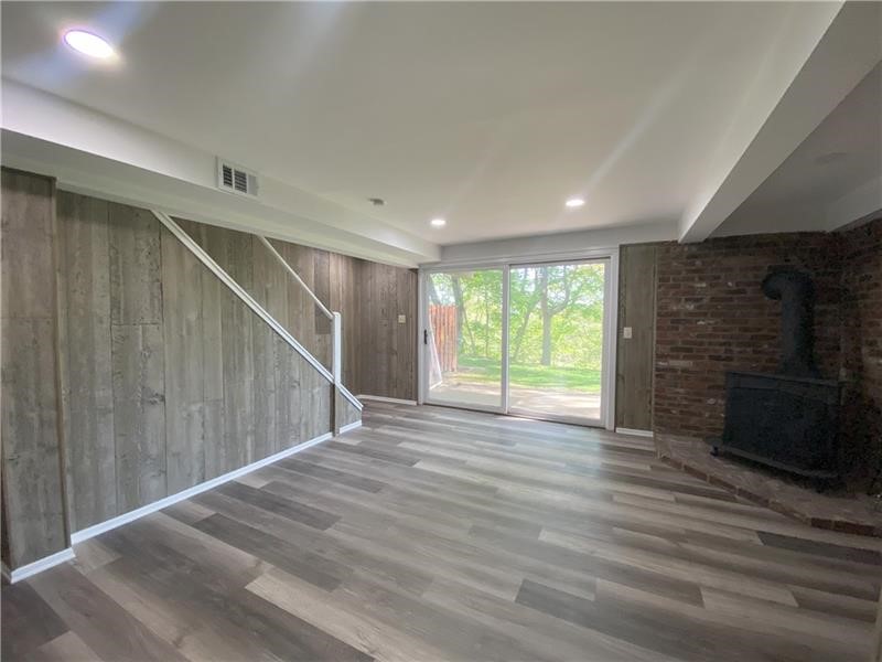 Plum Boro, Pennsylvania 15239, United States, 2 Bedrooms Bedrooms, ,2 BathroomsBathrooms,Residential,Active,23218