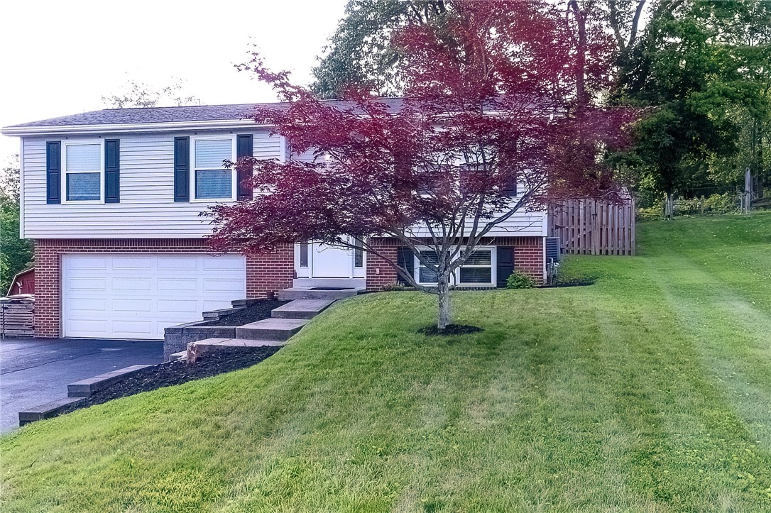 White Oak, Pennsylvania 15131, United States, 3 Bedrooms Bedrooms, ,2 BathroomsBathrooms,Residential,Active,148988