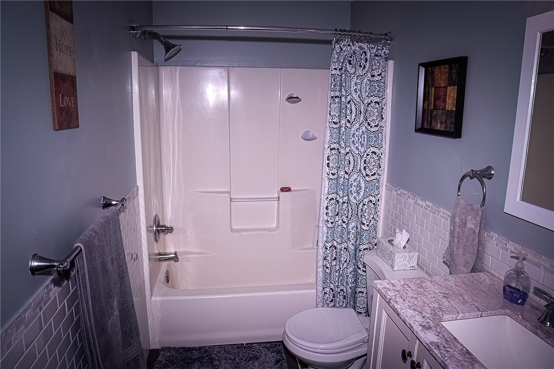 White Oak, Pennsylvania 15131, United States, 3 Bedrooms Bedrooms, ,2 BathroomsBathrooms,Residential,Active,148988