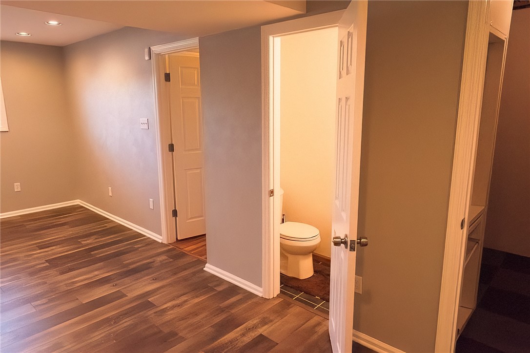 White Oak, Pennsylvania 15131, United States, 3 Bedrooms Bedrooms, ,2 BathroomsBathrooms,Residential,Active,148988