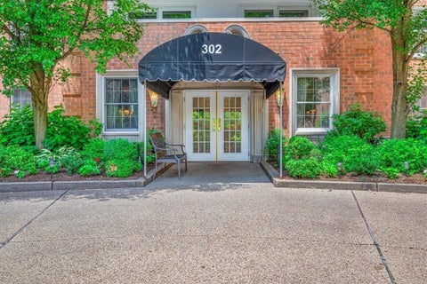 Photo for 302 Fox Chapel Road 510