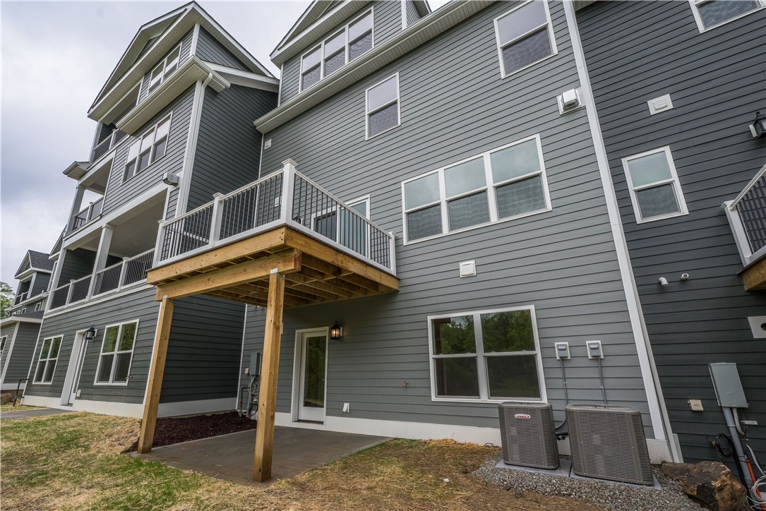 Marshall, Pennsylvania 15090, United States, 4 Bedrooms Bedrooms, ,5 BathroomsBathrooms,Residential,Active,139419