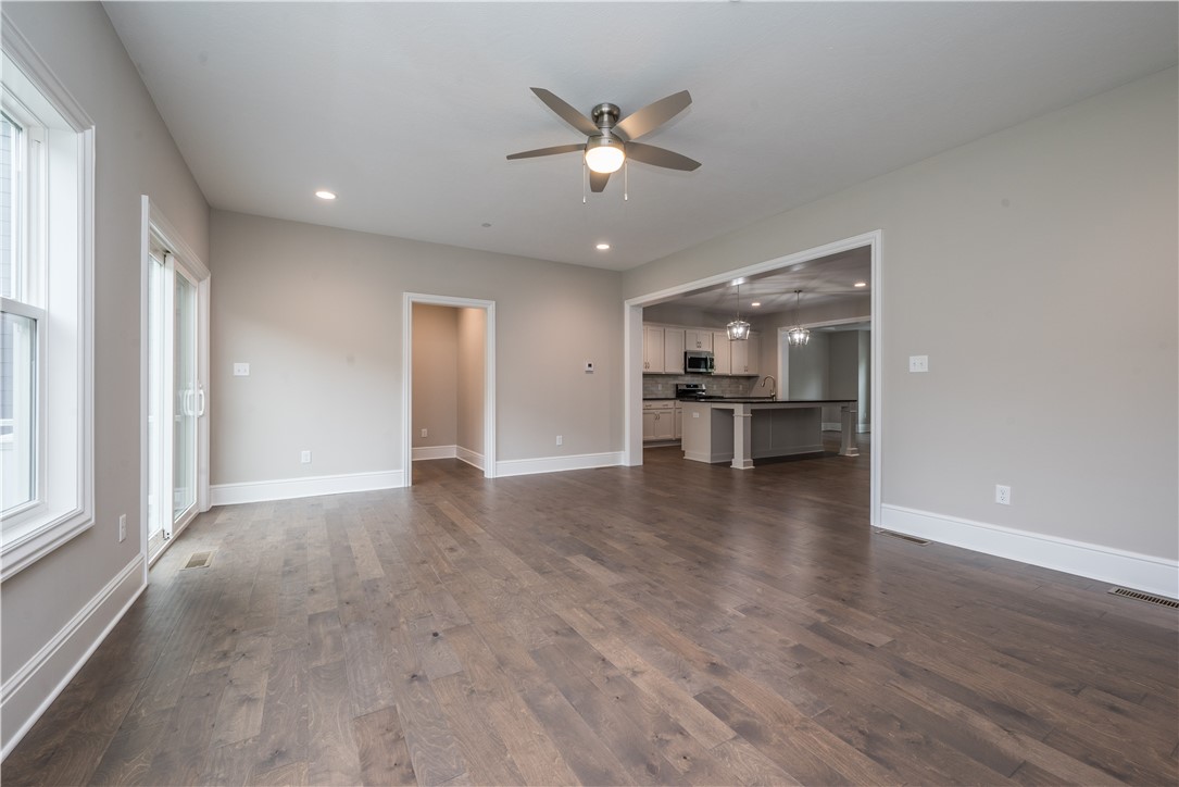 Marshall, Pennsylvania 15090, United States, 4 Bedrooms Bedrooms, ,5 BathroomsBathrooms,Residential,Active,139419