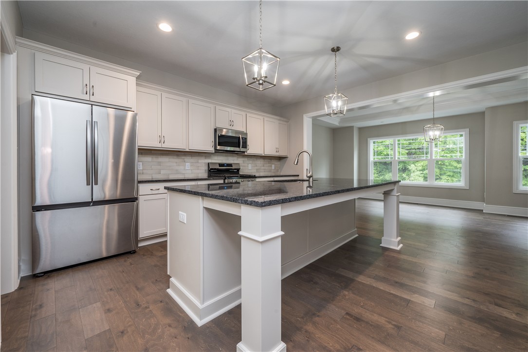 Marshall, Pennsylvania 15090, United States, 4 Bedrooms Bedrooms, ,5 BathroomsBathrooms,Residential,Active,139419