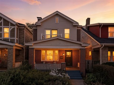 Photo of 1141 Chislett St, Pittsburgh, PA 15206 (MLS # 1727729)