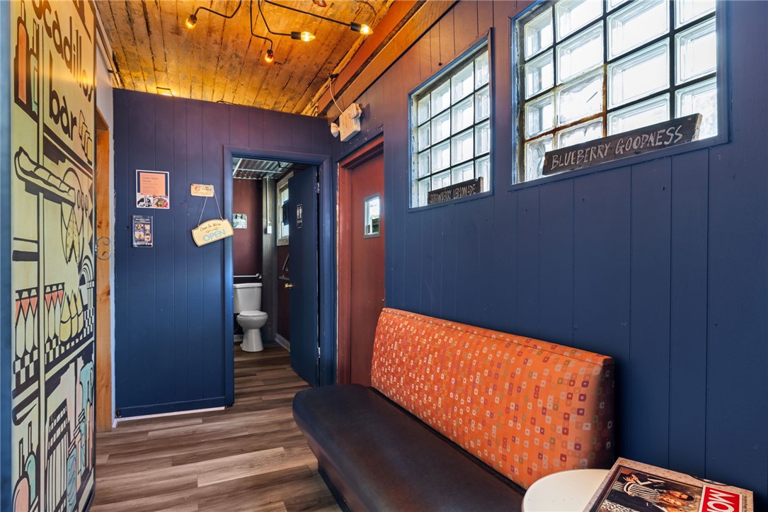 Brighton Heights, Pennsylvania 15212, United States, ,Commercial,Active,215373