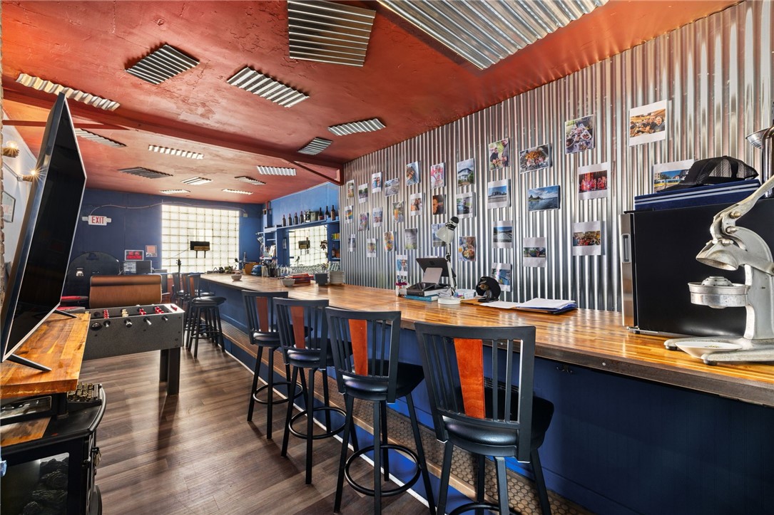 Brighton Heights, Pennsylvania 15212, United States, ,Commercial,Active,215373