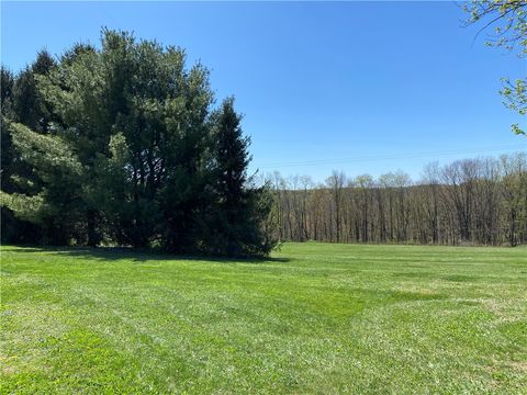 112 Greenhill Rd Fairview Twp - BUT PA 16041