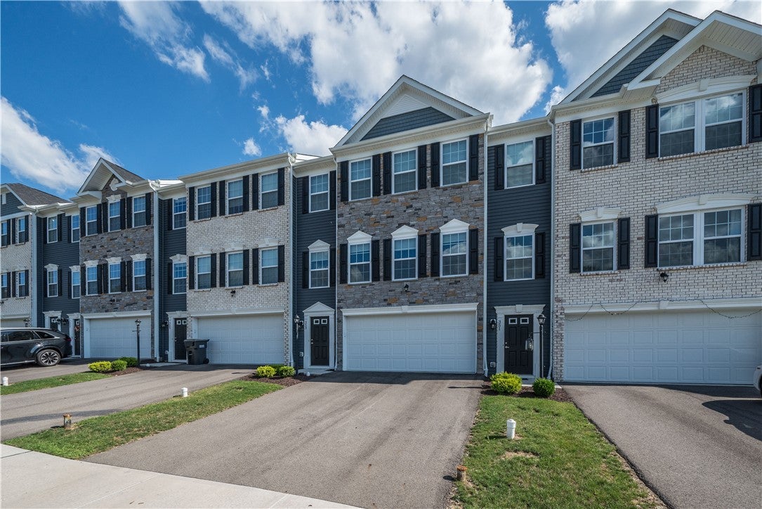 353 Trinity Way