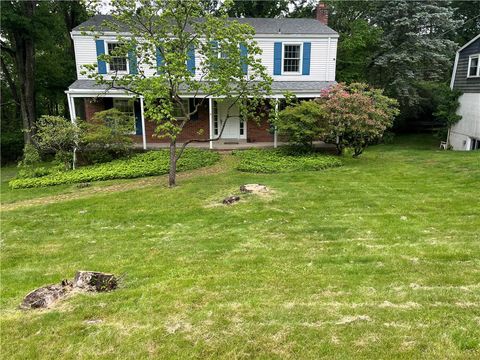121 Cornwall O'Hara PA 15238