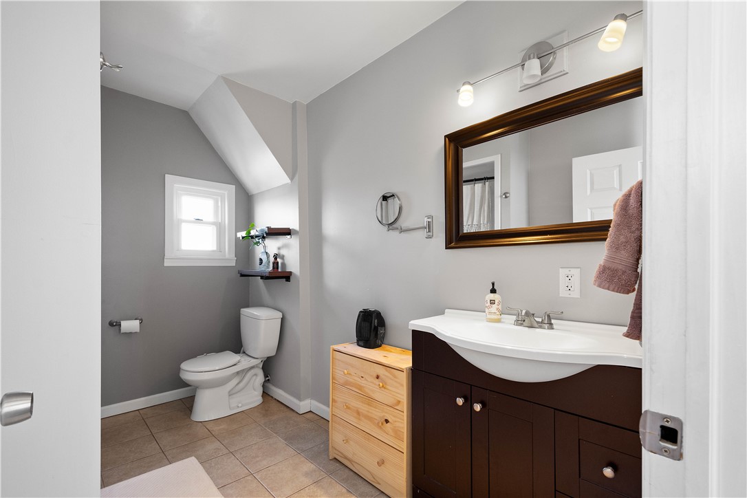 South Side, Pennsylvania 15203, United States, 4 Bedrooms Bedrooms, ,3 BathroomsBathrooms,Residential,Active,83820