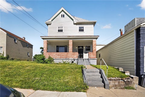 Homes For Sale - 2509 Grandview Ave Ave<br/> Duquesne, PA 15132