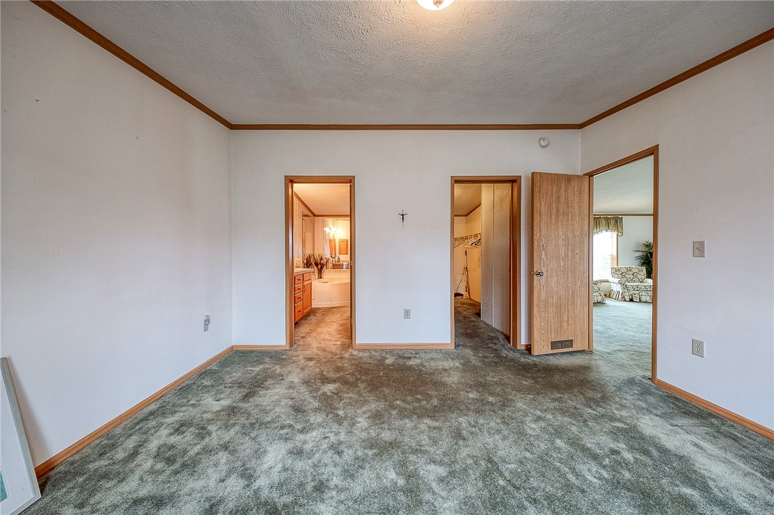 Cranberry Twp, Pennsylvania 16066, United States, 3 Bedrooms Bedrooms, ,2 BathroomsBathrooms,Residential,Pending,109059