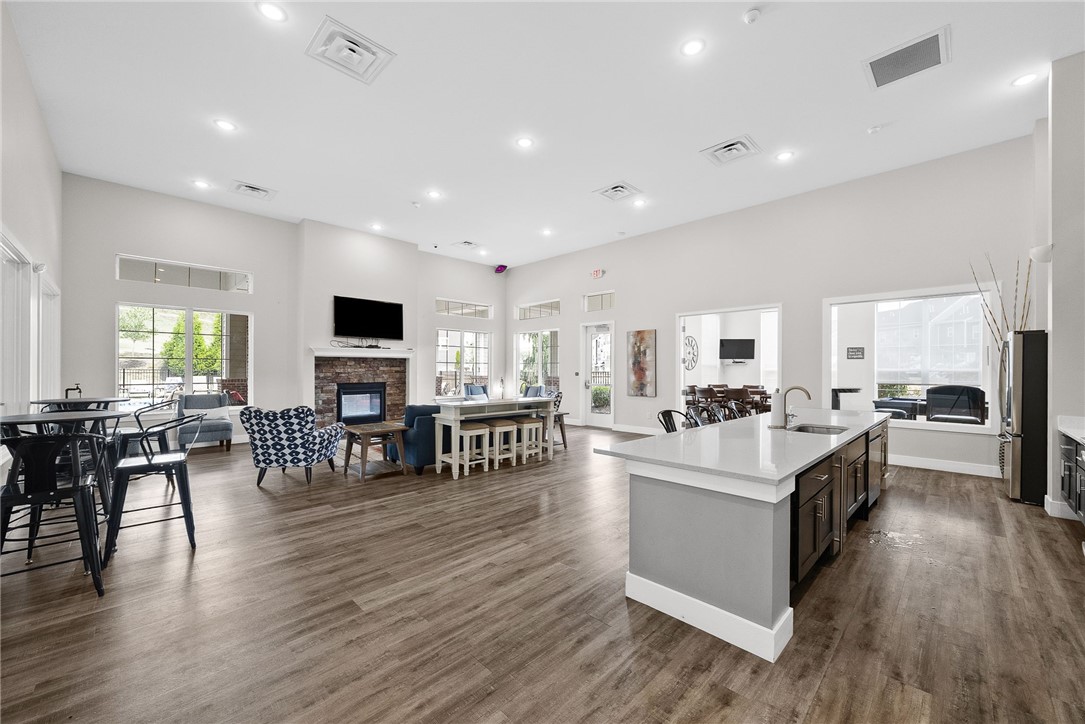 South Park, Pennsylvania 15129, United States, 3 Bedrooms Bedrooms, ,3 BathroomsBathrooms,Residential,Active,224976