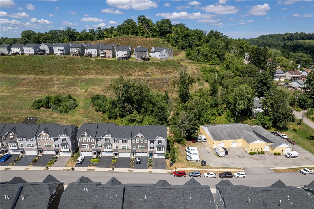 South Park, Pennsylvania 15129, United States, 3 Bedrooms Bedrooms, ,3 BathroomsBathrooms,Residential,Active,224976