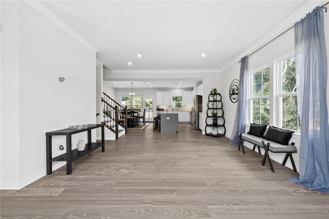 South Park, Pennsylvania 15129, United States, 3 Bedrooms Bedrooms, ,3 BathroomsBathrooms,Residential,Active,224976