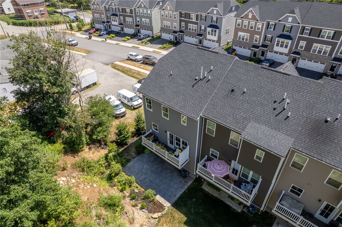 South Park, Pennsylvania 15129, United States, 3 Bedrooms Bedrooms, ,3 BathroomsBathrooms,Residential,Active,224976