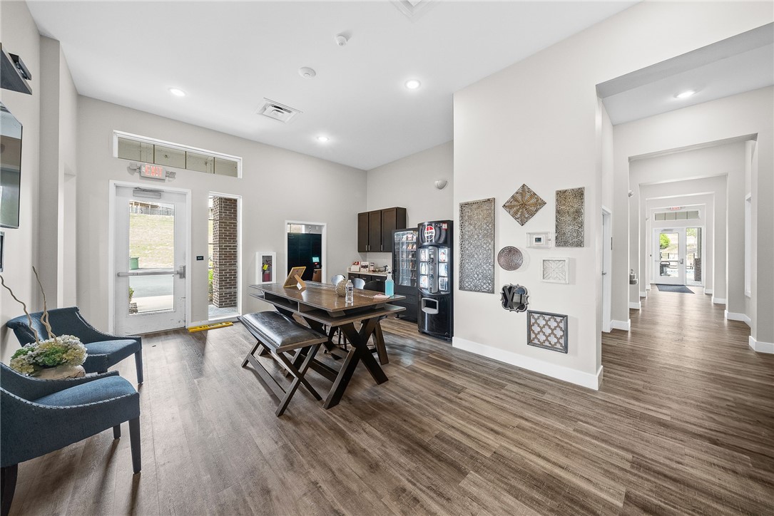 South Park, Pennsylvania 15129, United States, 3 Bedrooms Bedrooms, ,3 BathroomsBathrooms,Residential,Active,224976