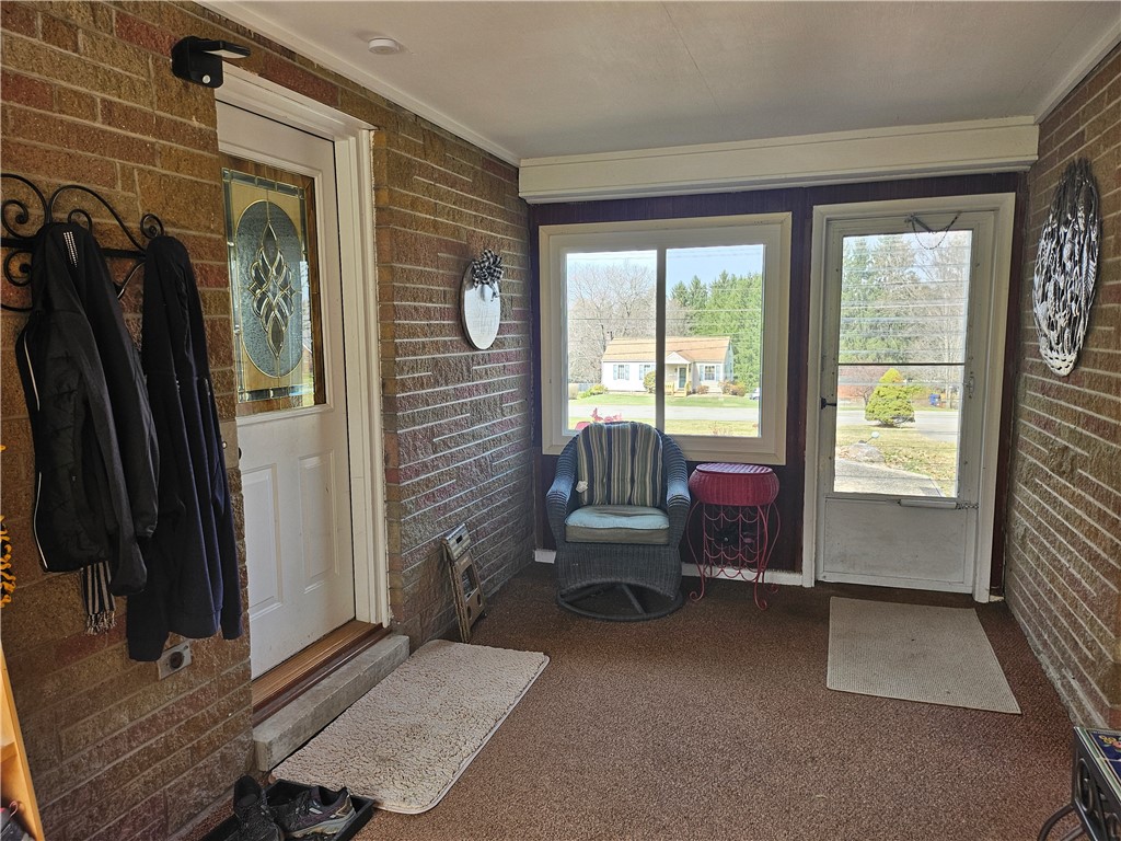 Slippery Rock Boro, Pennsylvania 16057, United States, 3 Bedrooms Bedrooms, ,2 BathroomsBathrooms,Residential,Contingent,133661