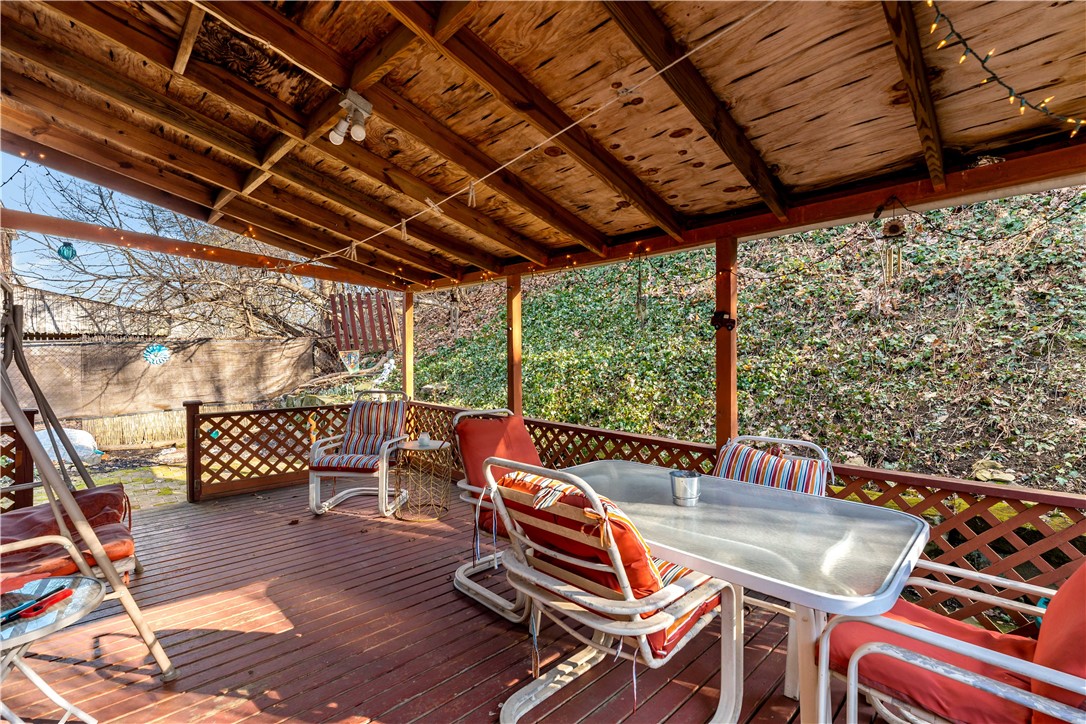 365 Olancha Ave Ave, Brentwood, Pennsylvania image 24