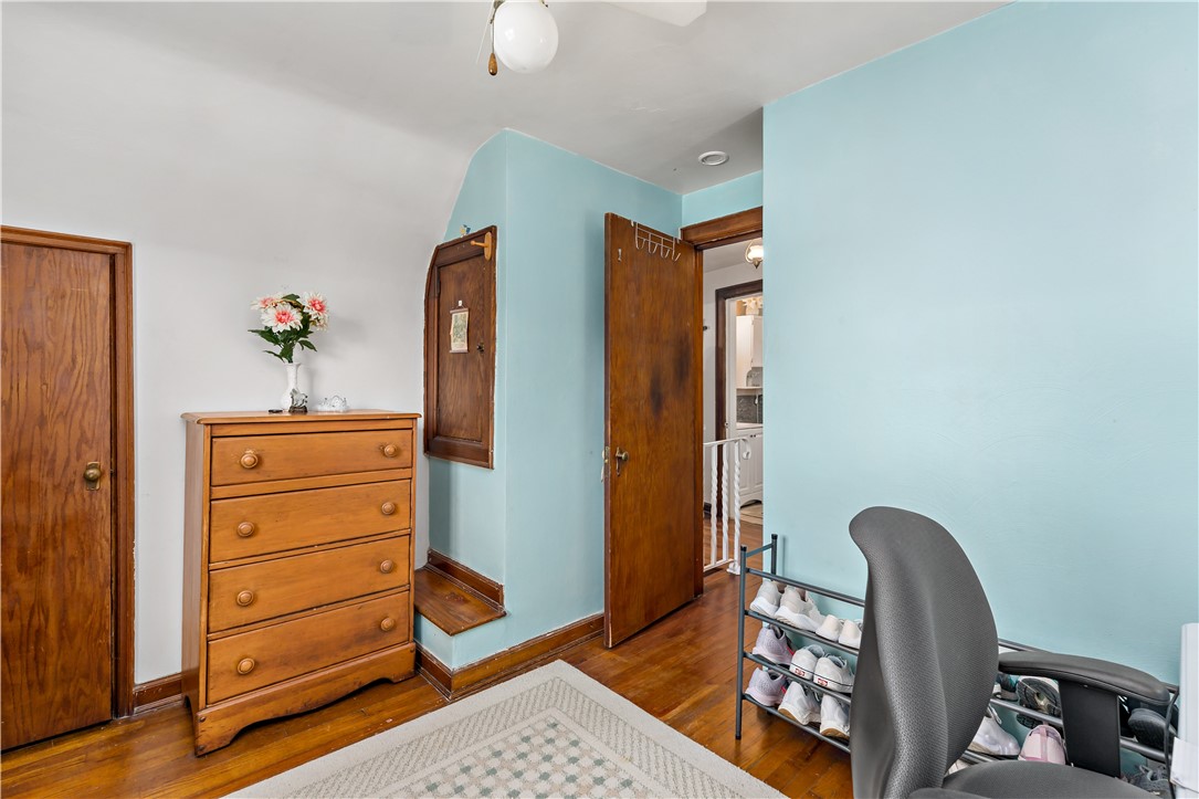 365 Olancha Ave Ave, Brentwood, Pennsylvania image 17