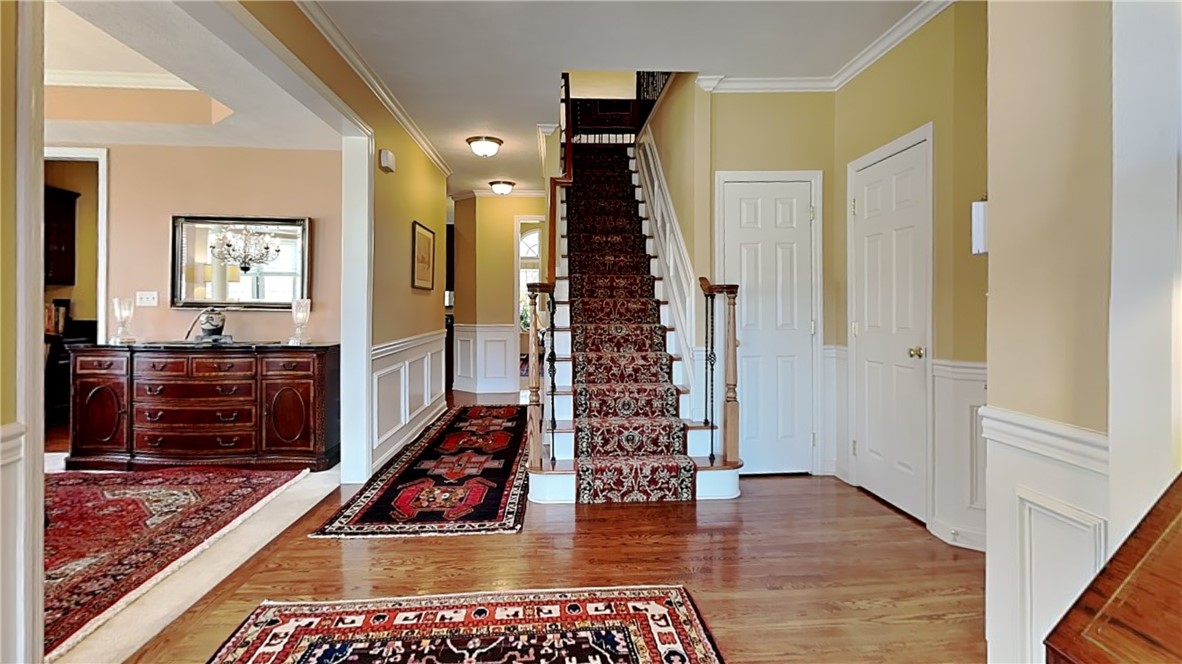 Ohio Twp, Pennsylvania 15143, United States, 4 Bedrooms Bedrooms, ,4 BathroomsBathrooms,Residential,Contingent,92008