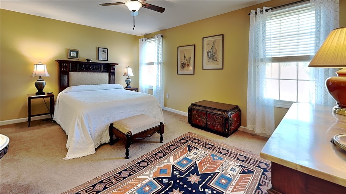 Ohio Twp, Pennsylvania 15143, United States, 4 Bedrooms Bedrooms, ,4 BathroomsBathrooms,Residential,Contingent,92008