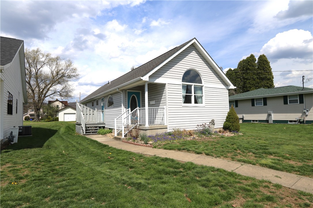 212 Pine Street