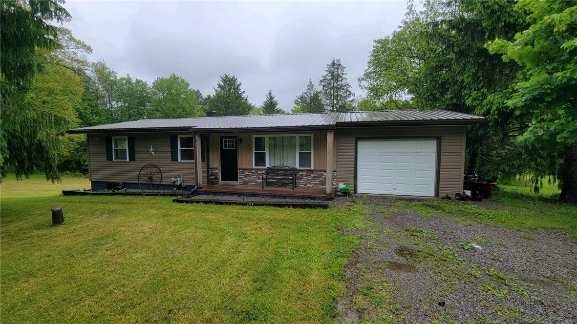 14 Bortz Rd Dr, Stoneboro, Pennsylvania image 1